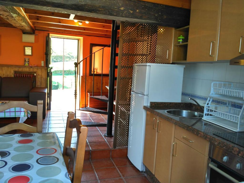 Apartamentos La Corona Llames de Parres Eksteriør billede